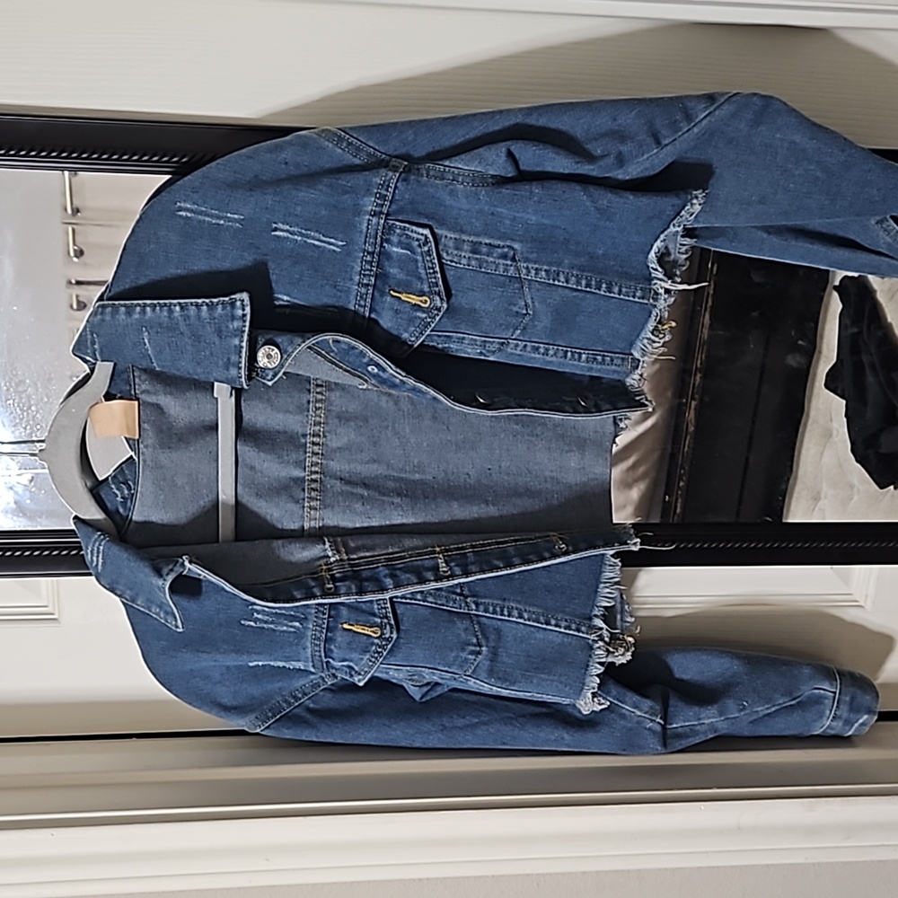 Denim crop jacket